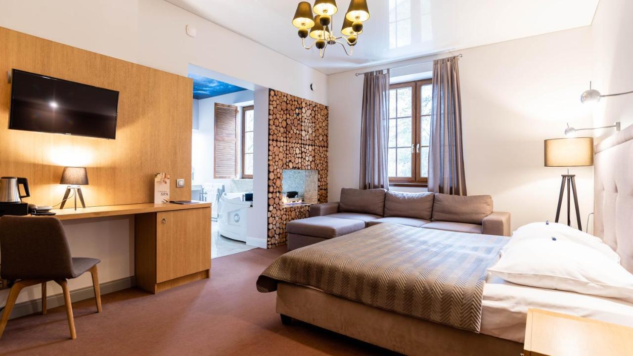 לוטוביסקה Carynska Resort & Spa מראה חיצוני תמונה